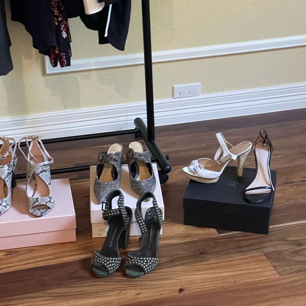 SHOES….    SHOES….    SHOES….     NEW